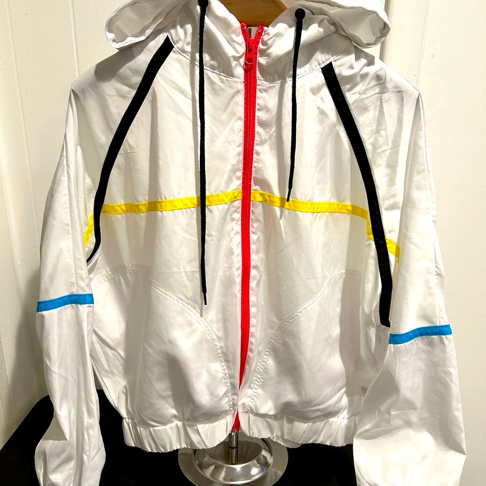 Twain Women’s Windbreaker size M